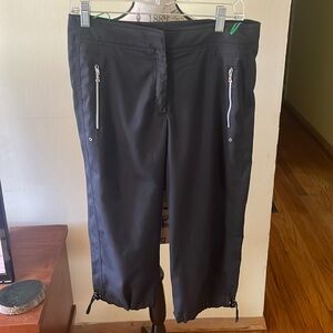 Tail Tech Golf Capri Pants